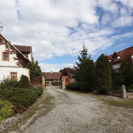Penzion Levander Horni Radoun Extérieur photo