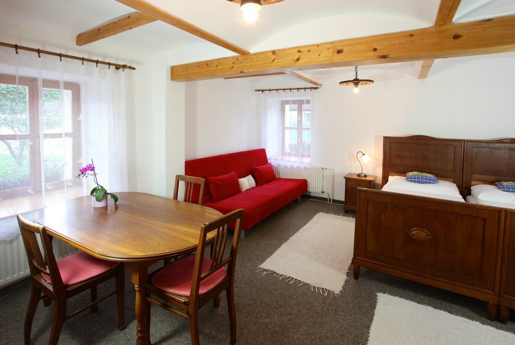Penzion Levander Horni Radoun Chambre photo